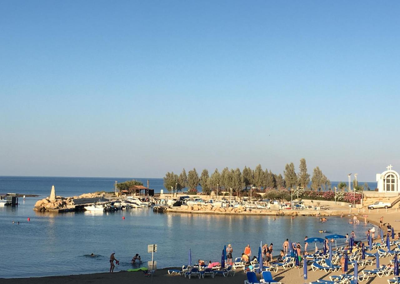 Villa Emiliana Paralimni Exterior foto
